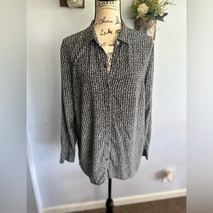 J.Jill blouse buttons up hi-lo hem professional office preppy lightweight